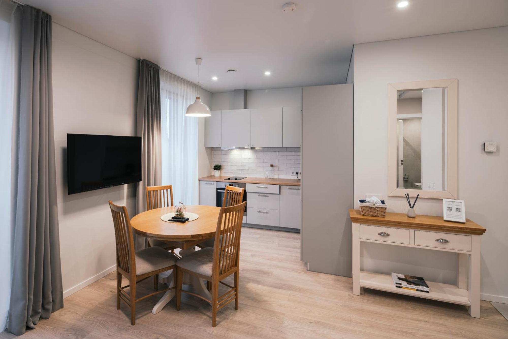 J14A I Rooms & Apartments Automated Self Check-In Вилнюс Екстериор снимка