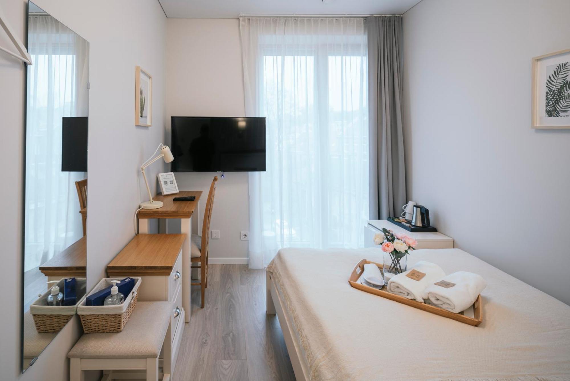 J14A I Rooms & Apartments Automated Self Check-In Вилнюс Стая снимка